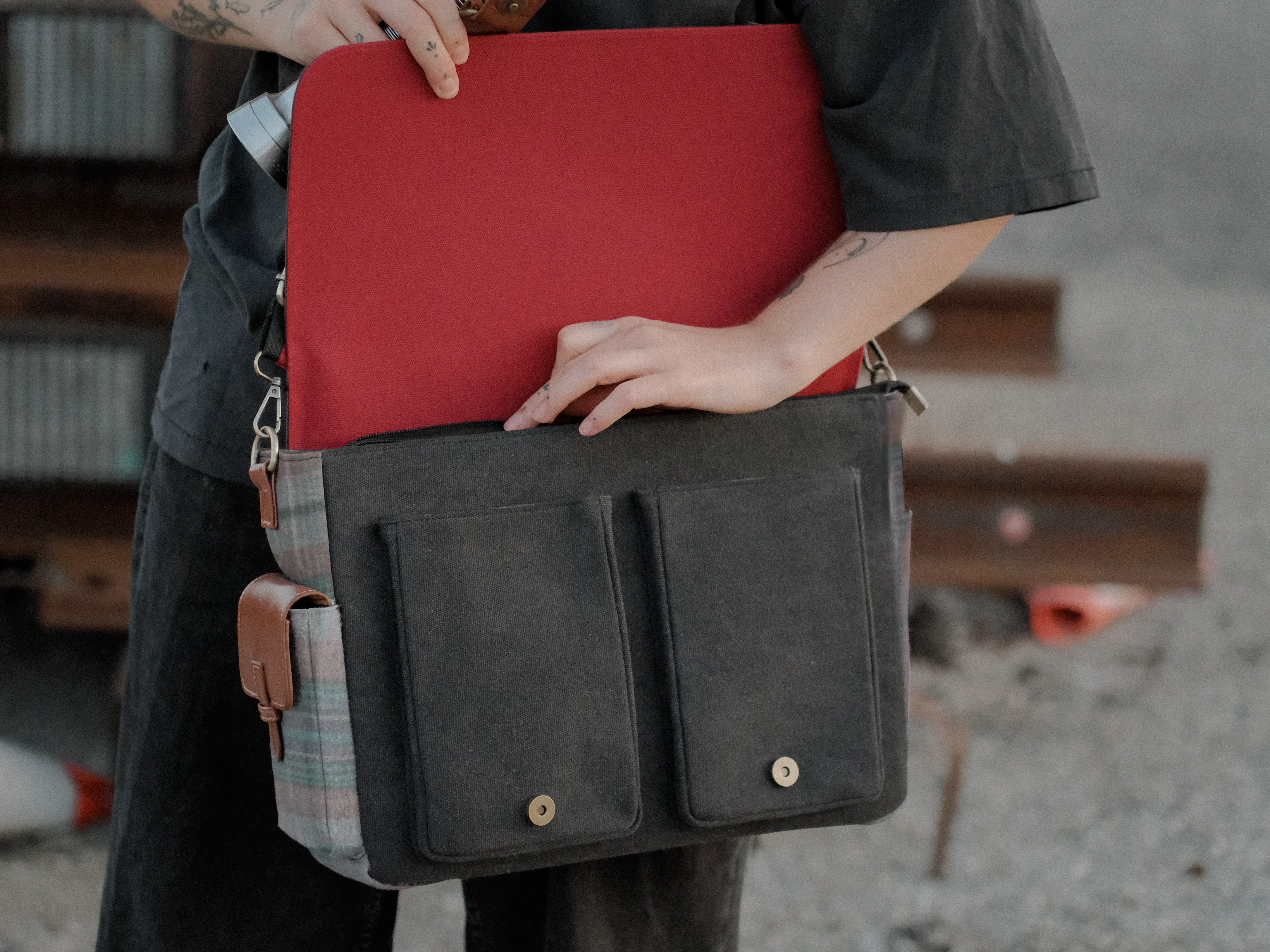 The Magnus Messenger // Satchel - Image 6